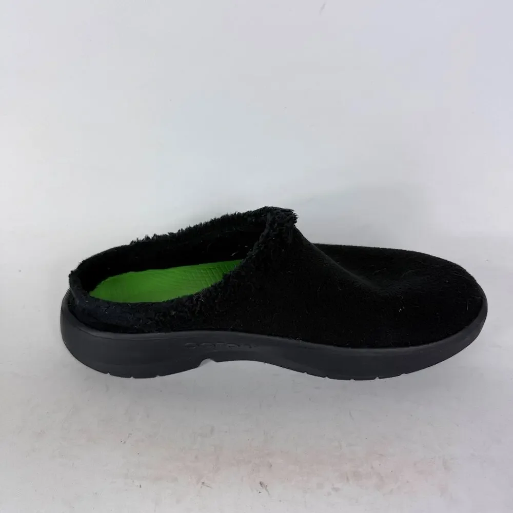 OOFOS OOcoozie Mule Men's 11 Black Vegan Sherpa Slip-On Casual Recovery Slippers